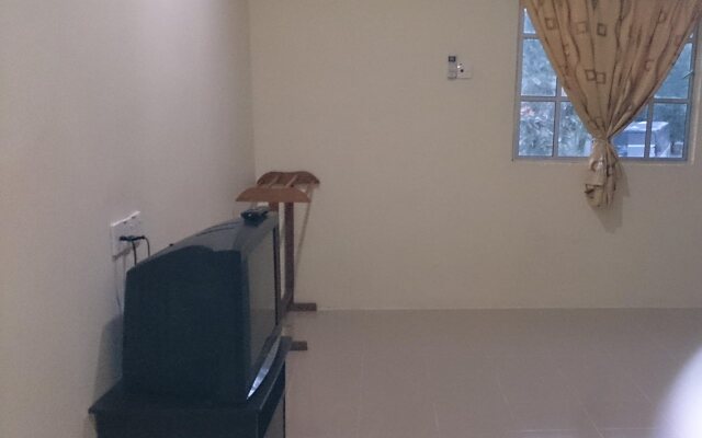 D'Warung Motel