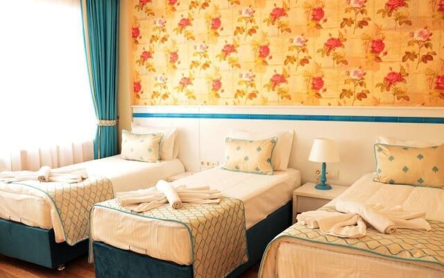 A Warmly Welcome Home to Star Holiday Hotel 34