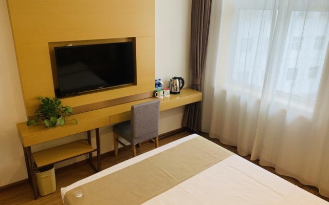 GreenTree Inn Tianjin Hedong District Tianjin Railway Station Square Express Hotel – Guest Rooms – Tianjin