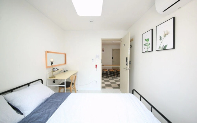 ZIBRO H guesthouse