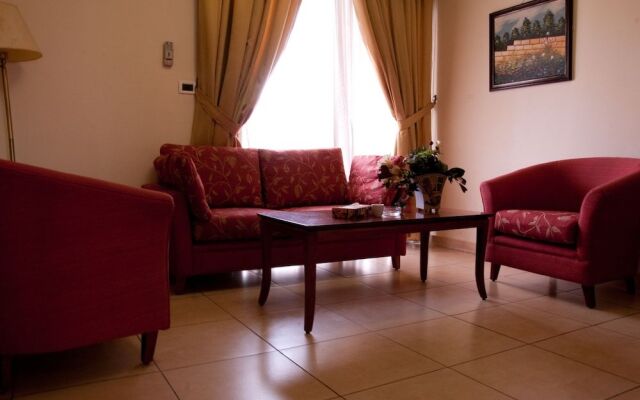 White House - Hotel