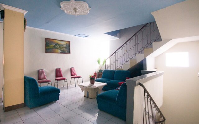 RedDoorz Plus near Pelabuhan Bitung