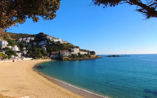 Marines Mestral Bj 8 - Barneda Premium