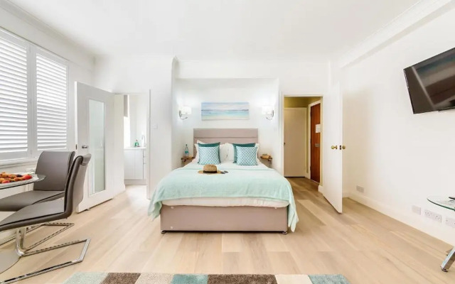 Nell Gwynn Chelsea Accommodation