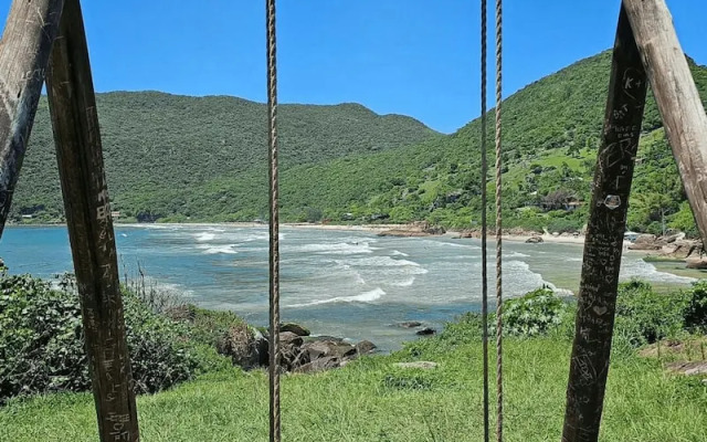 Pé na Areia Encanto da Armação