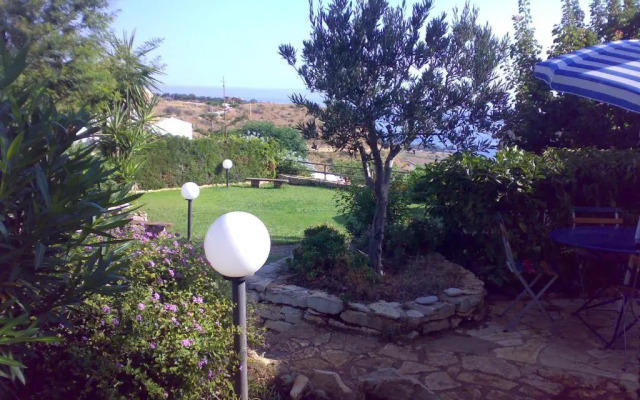 Scopello dependance with sea view