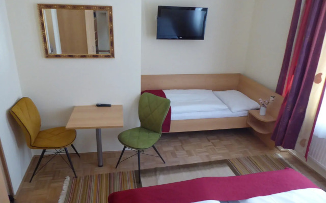 Hotel - Pension Adlerhof