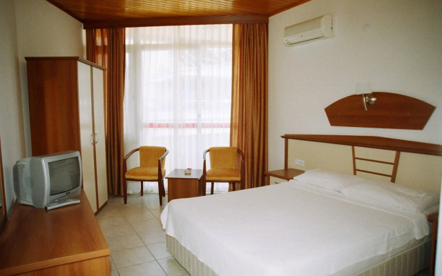 Kleopatra Develi Hotel