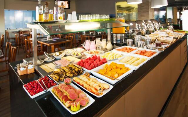 Tambaqui Praia Hotel