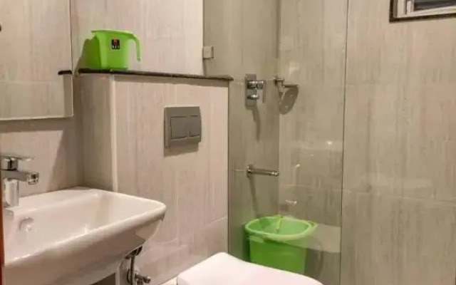 RR Mount Elite Suites