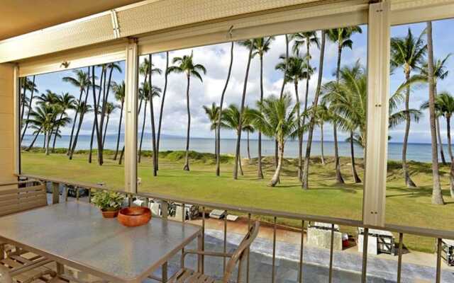 Hale Kai O Kihei by CRH