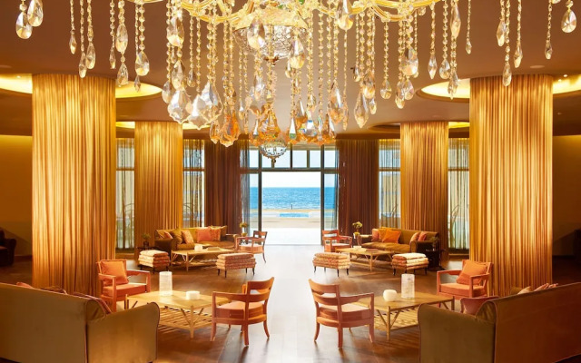 Alex Hotel