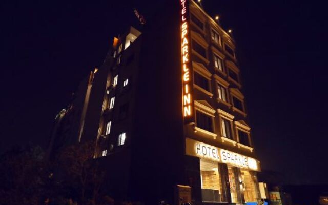 Hotel Sparkle Inn Just 400 Meters from Udaipur Railway Station