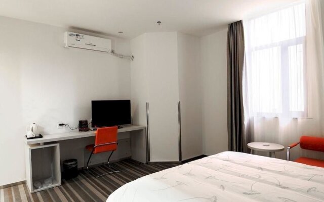Motel168 Xuzhou Railway Station Branch