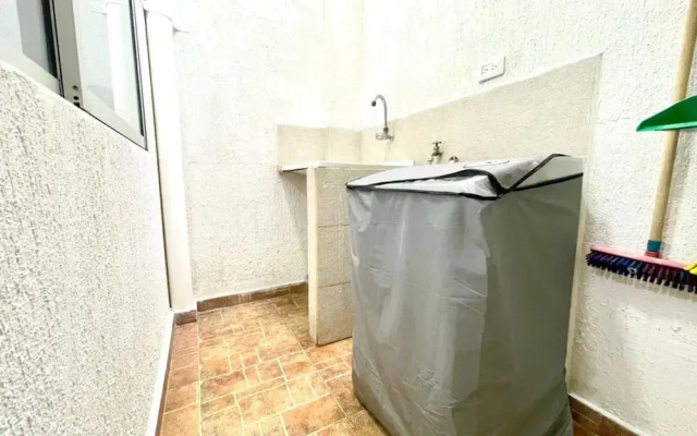 Apartamento 2CBM-1 Cerca al Mar con Wifi