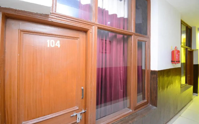 Hotel The Diamond Chandigarh by OYO Rooms