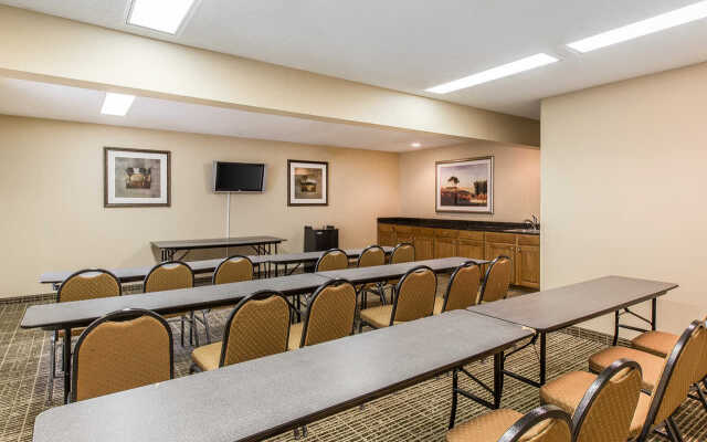 Quality Inn Thomaston