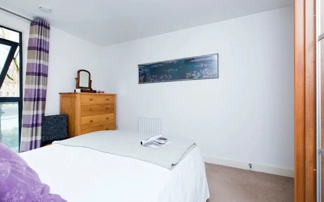Cosy 1br flat in Kennington