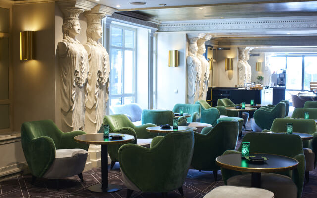 Hotel Barsey by Warwick