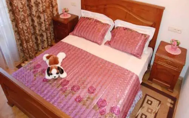 Dreamlike World Apartment