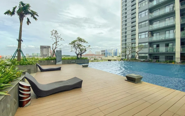 Stunning 2Br Apartment At Daan Mogot City