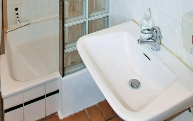 Two-Bedroom Holiday home in Svaneke 4