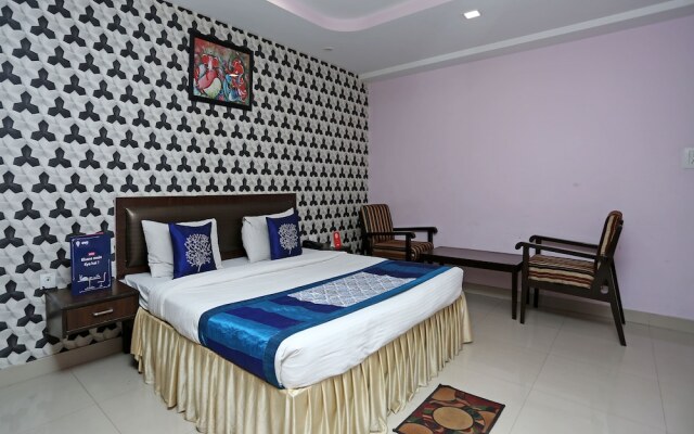 OYO 8177 Hotel Silver Oak