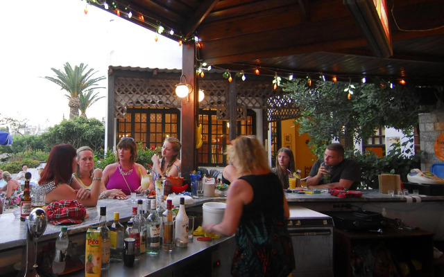 Lato Hotel
