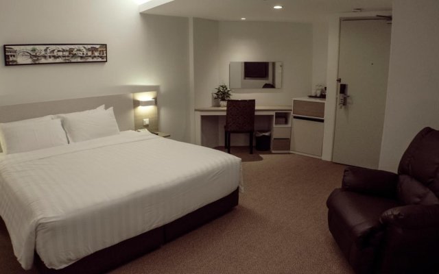VIP Hotel (SG Clean Certified)