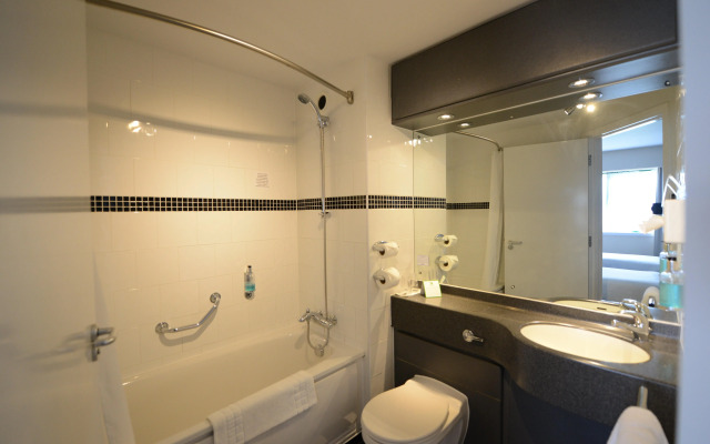 Holiday Inn Wolverhampton - Racecourse by IHG