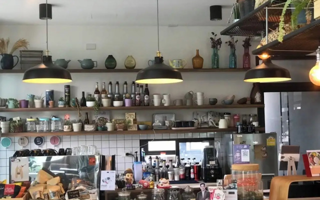 Baan Mae Suvarnabhumi Airport