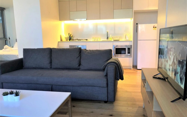 ReadySet Apartments on Rose Lane