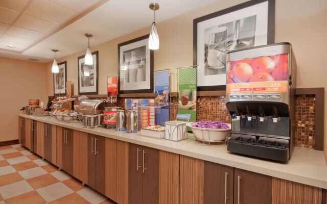Hampton Inn Grand Rapids-North