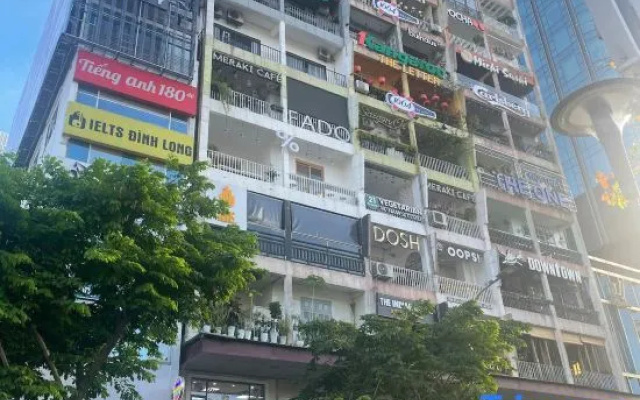 6even - The Cafe Apartment building - 42 Nguyen Hue – Exterior – Ho Chi Minh City