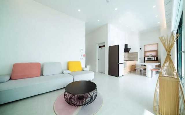 ON Pool Villa