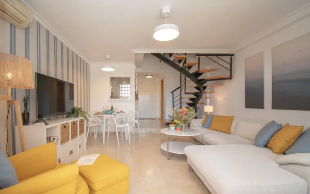 Family Duplex Riviera With Pool