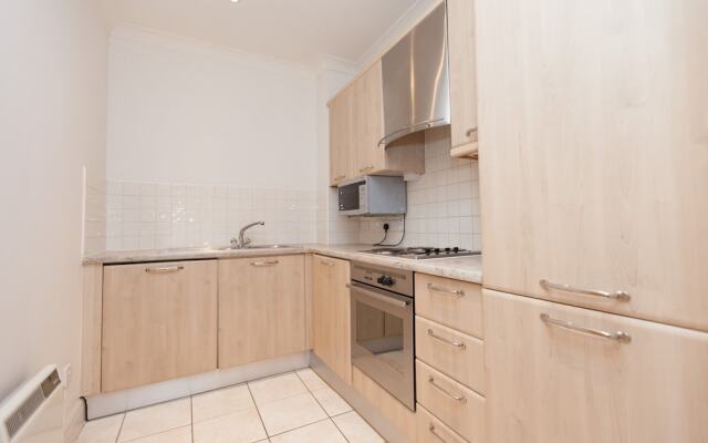 Apartment In Central London