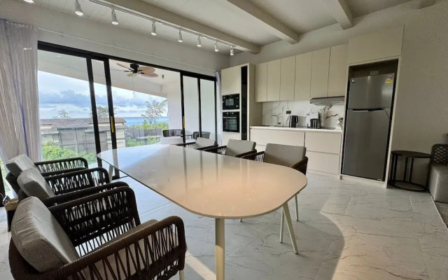 Beachside Residence