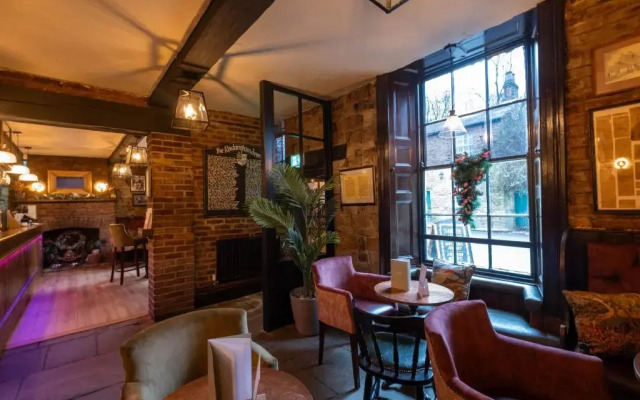 Rockingham Arms by Greene King Inns