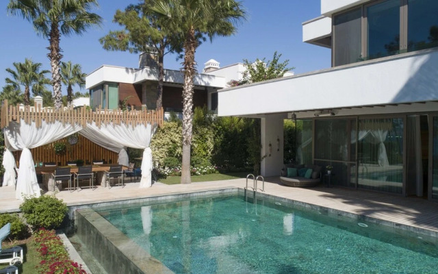 Vhillas Private Luxury Villa Azur