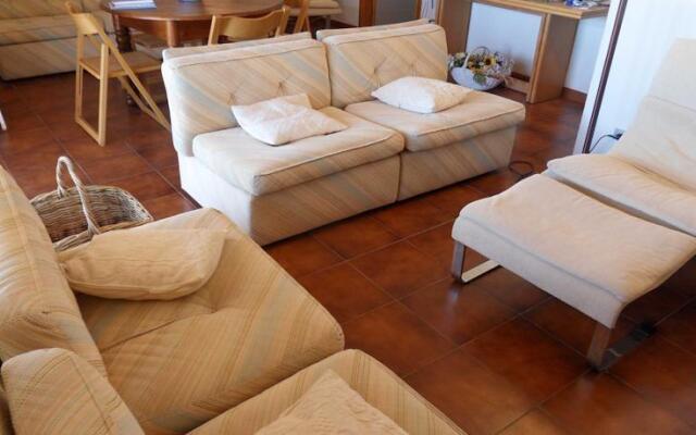 Casa Vacanze Is Molas