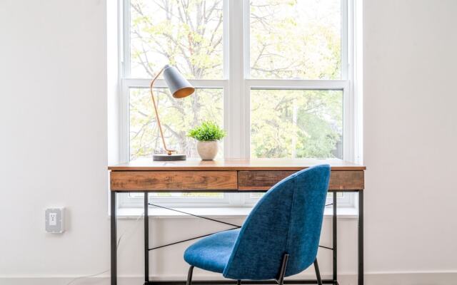 Kasa Bryn Mawr Minneapolis