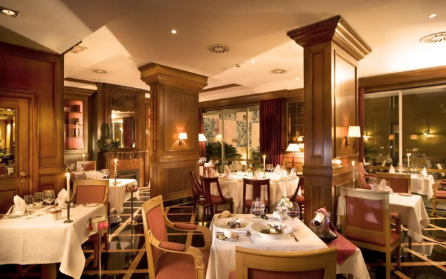 Hotel Real Palacio