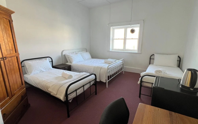 The Lodge Cooma – Guest Rooms – Cooma