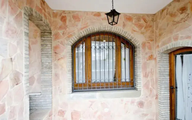 Alcantara Rustic House