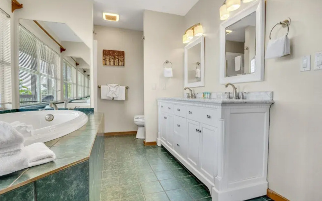 4BR Mountain View Cabin