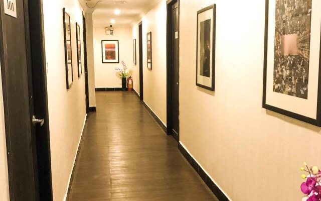River Star Hotel