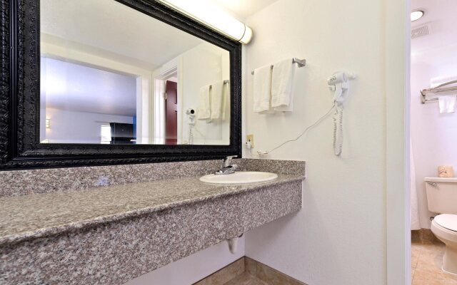 Executive Inn