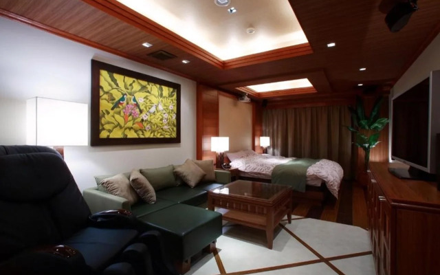 Tokuyama Water Gate - Adults Only