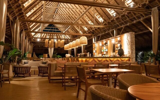Makani Luxury Wanderlust